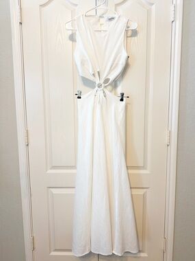Fortunate one Fluttering Maxi Cut Out White Dress Size XS NWT